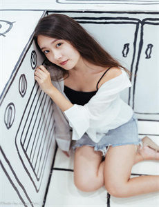 《《乳色吐息》在线观看无修-阴齿》