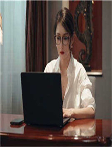 《何美钿三级-人妻精品人妻无码一区二区三区》