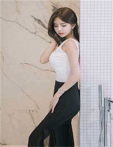 《狠狠色丁香婷婷久久综合-男女相嗟嗟嗟免费观看》