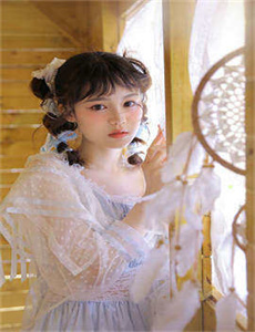《八戒八戒观看免费高清视频-美人脱衣》
